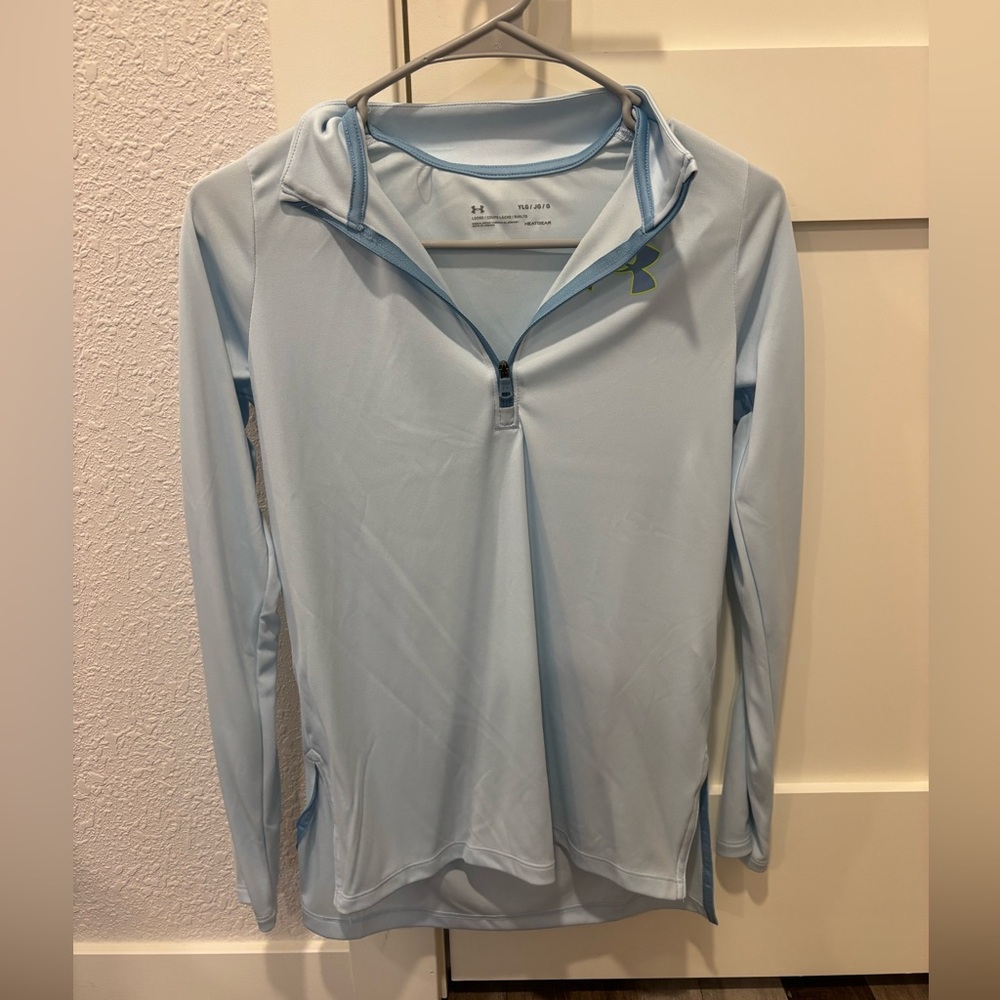 Under Armour light blue quarter zip pullover #UA #activewear #fitness